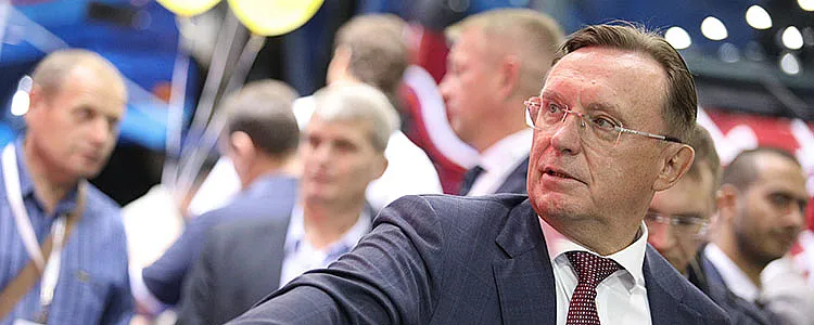Паутина Когогина: «экономия» на рабочих КАМАЗа уходит в Европу?