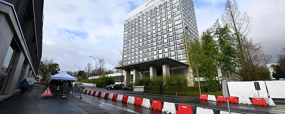 В Женеве проходят закрытые переговоры России, США и Украины