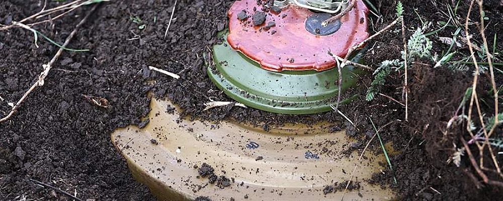 В Херсонской области ребенок погиб при подрыве мопеда на мине