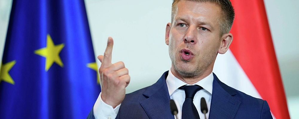 Мадьяр заявил об одобрении Венгрией начала переговоров о вступлении Украины в ЕС