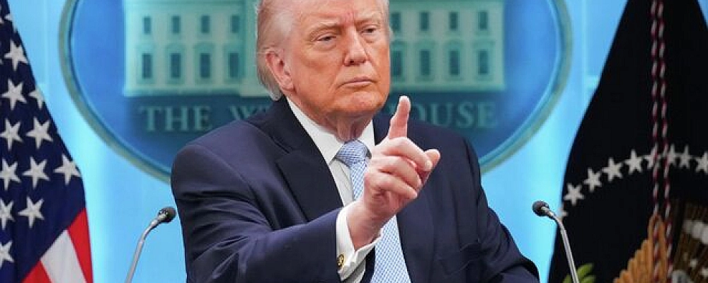 Трамп заявил о планах США нанести «очень мощный» удар по Ирану