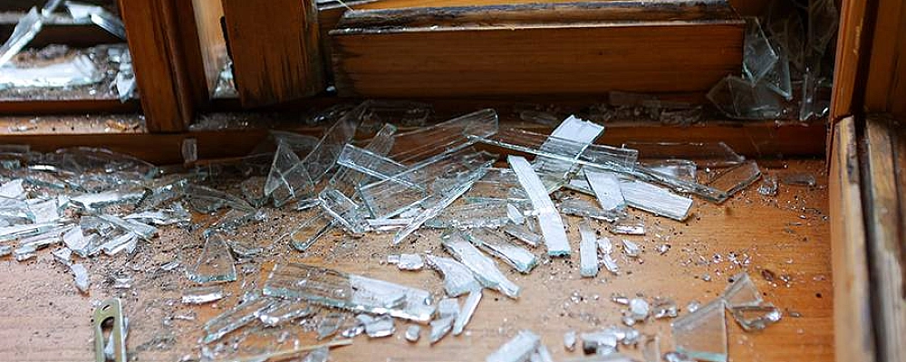 В Нижнекамске после атаки дронов повреждены дома и нарушена работа промкластера