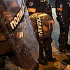 В Сербии за ночь пострадали 42 полицейских во время массовых беспорядков
