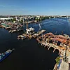 В Петербурге установили противовесы на опорах Большого Смоленского моста