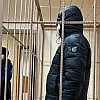 В Новосибирске экс-сотрудника полиции осудили условно за взятки и злоупотребление полномочиями