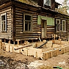 Даванков предложил передавать заброшенные сельские дома гражданам для восстановления