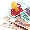 Минтруд предложил ограничить использование маткапитала на ежемесячные выплаты