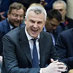 К Магаданскому губернатору пришел прокурор: собирайтесь, концессия
