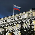 Центробанк оставил окно для снижения ставки, но торопиться не станет