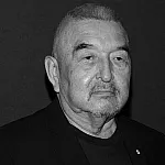 Умер актер Грэм Грин, сыгравший в «Танцующем с волками»