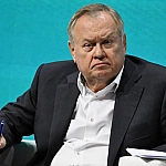 Россия работает над возможностью оплат в Китае через QR-коды и карты «Мир»