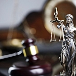 Экс-помощник главы МЧС Крыма получил шесть лет за мошенничество с землей