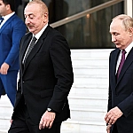 Путин и Алиев провели переговоры в Таджикистане: обсуждалась авиакатастрофа самолета AZAL