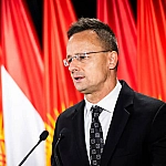 Глава МИД Венгрии назвал Международный уголовный суд политическим институтом