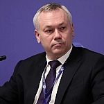 «Картонного короля» накажут рублем: вице-спикер Диденко прикрывает мужа?