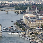 Орбан допустил внешнее нападение как причину аварии на НПЗ в Венгрии