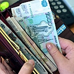 Миронов предложил автоматическое продление соцвыплат малоимущим семьям