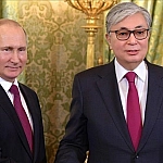 Путин и Токаев обсудили стратегическое партнерство и мировую ситуацию