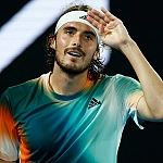 Стефаноса Циципаса лишат прав за превышение скорости до 210 км/ч