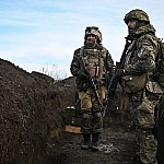 Российские военнослужащие взяли под контроль Шахтерский район в Красноармейске