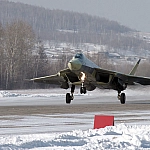 Су-57 впервые поднялся в воздух с двигателем пятого поколения