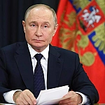 Путин поздравил работников энергетики, назвав отрасль надежной основой развития России