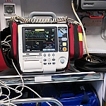 ВСУ атаковали дронами автомобиль с эвакуирующимися мирными жителями из Северска