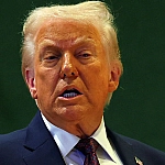 Daily Star связала старое пророчество о мировой войне с притязаниями Трампа на Гренландию