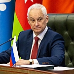 Белоусов обсудил с главой Минобороны КНР сотрудничество армий России и Китая