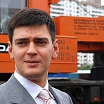 Отель раздора: офшоры для украинского экс-чиновника Басса и банкира Гущина?