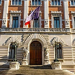 Итальянские депутаты предложили остановить финансовую поддержку Украины