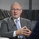 Выходцы из Merlion vs Росимущество: сольют ли «Рублевскую ривьеру»?