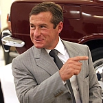 Ширма для олигарха: Собянин «одарил» офшорного магната Березкина гектарами