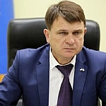 Украинский засланец в тылу Госдумы: бюджетный ландромат Бабашовых