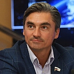 В КПРФ заявили, что не готовы принять исключённого из ЛДПР депутата Свинцова