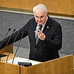 Картаполов допустил расширение списка целей при размещении ядерного оружия в Европе