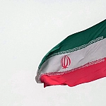 Источник заявил о готовности Ирана продолжать боевые действия с США и Израилем