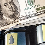 Цена нефти Brent опускалась ниже $100 на фоне ожиданий завершения конфликта