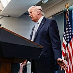 Трамп объяснил удары по Ирану защитой меньшинств