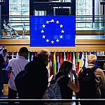 ЕС утвердил 20-й пакет санкций против России и согласовал помощь Украине