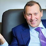 Схемы Березина: кошелек губернатора вывел миллиард со строек и ушел в тень?