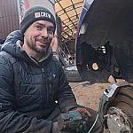 Блогер Игорь Рязанцев попал в аварию на редком Chevrolet El Camino в Санкт-Петербурге