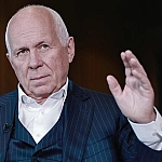 ИТ-ширма для Ростеха: госкорпорация сливает коллектив Мойофиса?