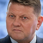 Залужный сообщил Зеленскому о намерении участвовать в выборах президента Украины