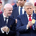 Блаттер заявил, что связи Инфантино и Трампа вредят мировому футболу
