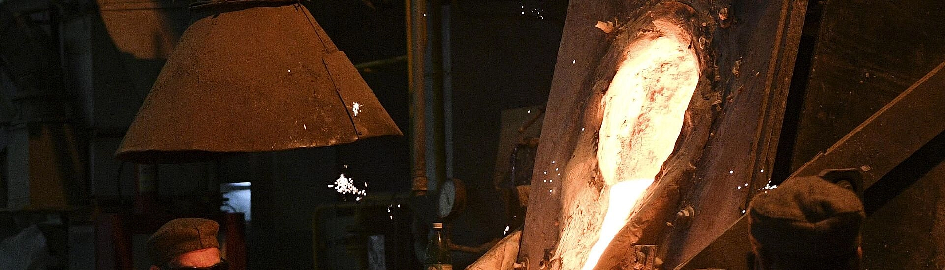 Путин объявил о выпуске первого серийного ракетного комплекса «Орешник»