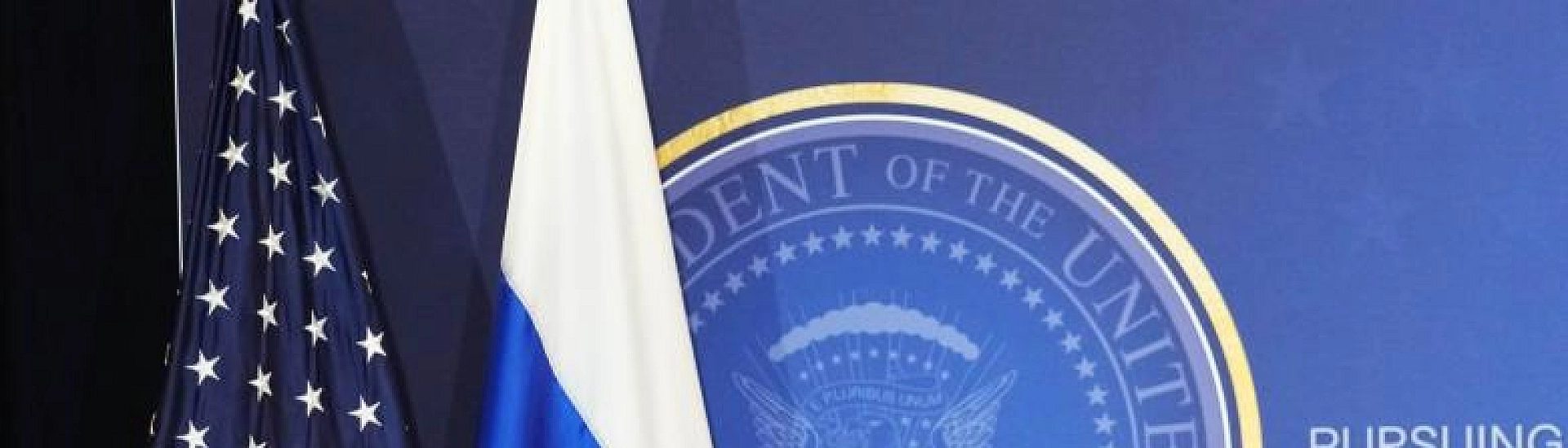 Guardian: визит европейских лидеров в Вашингтон связан с тревогой после встречи Путина и Трампа