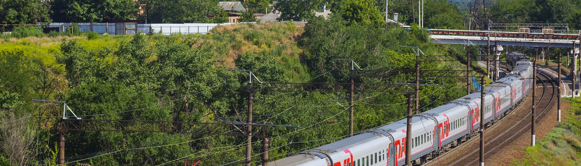 В поезде из Волгограда в Москву пассажирку с инсультом приняли за спящую