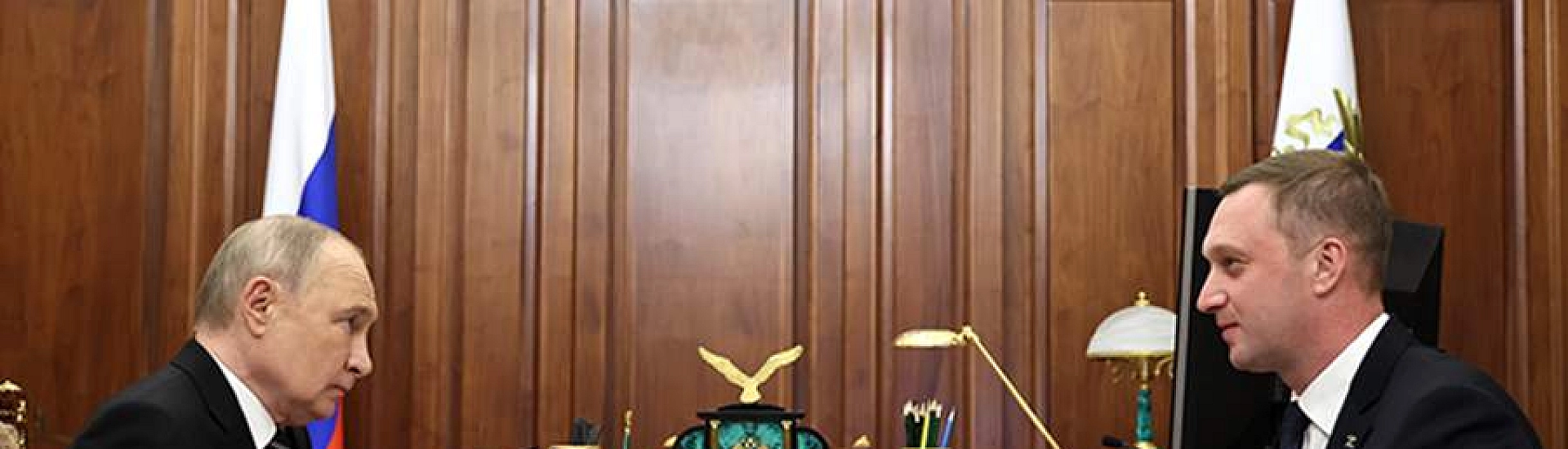 Путин обсудил с Бусаргиным поддержку участников СВО в Саратовской области