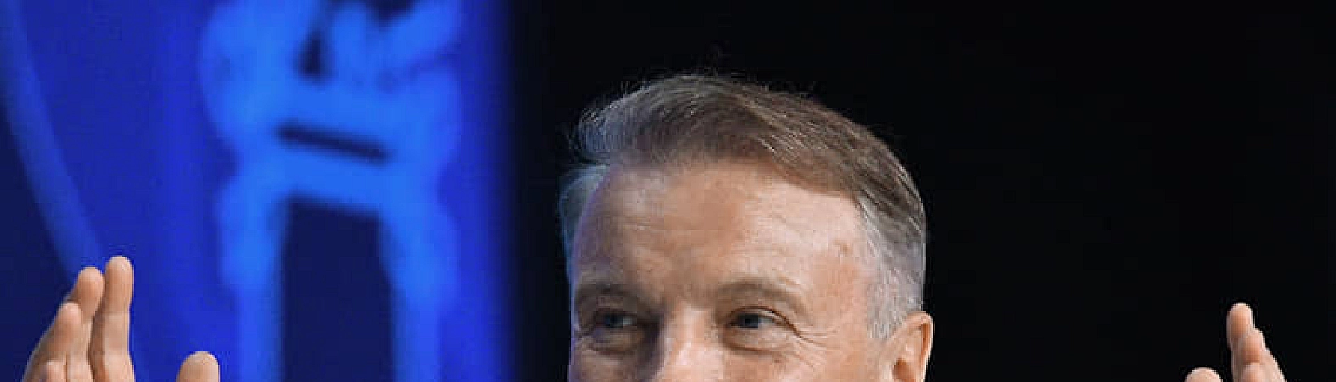 Большая строительная скупка Грефа: мутные сделки на деньги Сбера